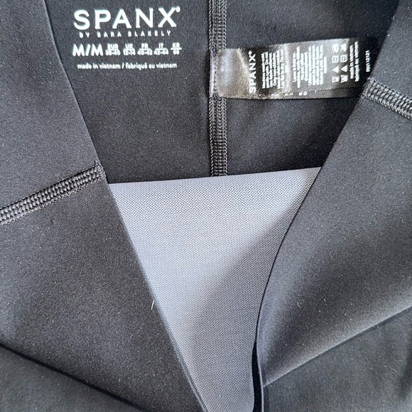 Spanx Black High-Waist leggings size Medium - Picture 2 of 6